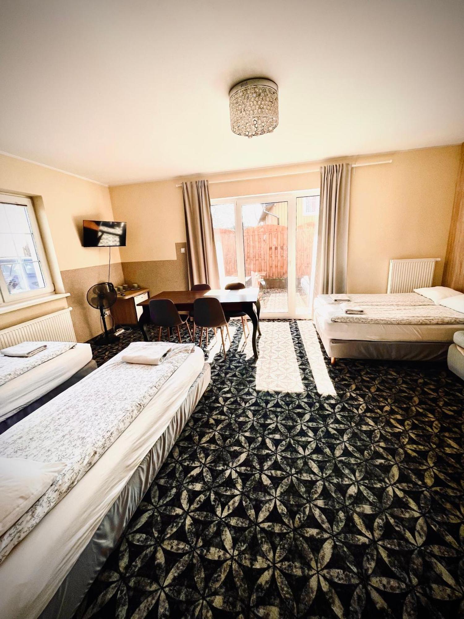B&B Vis A Vis Zamku มัลบอร์ก ภายนอก รูปภาพ